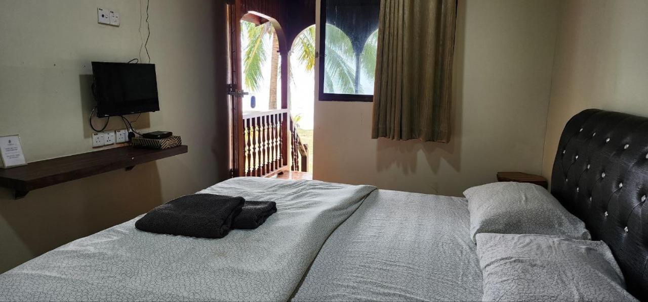 Juara Mutiara Resort Kampong Juara Exteriör bild